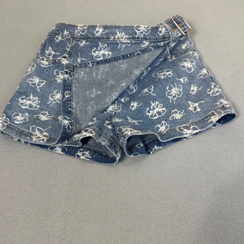 Signature by Levi Strauss Denim Skort Girls 10 Floral Print Buckle Wrap‎ Blue
